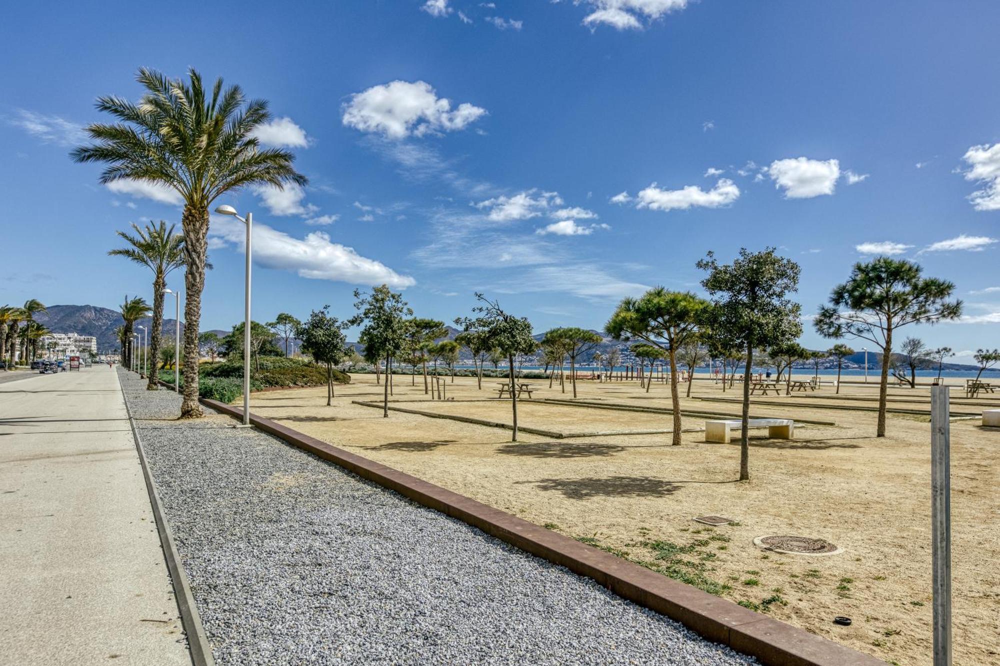 Atic Sun Miami * Empuriabrava